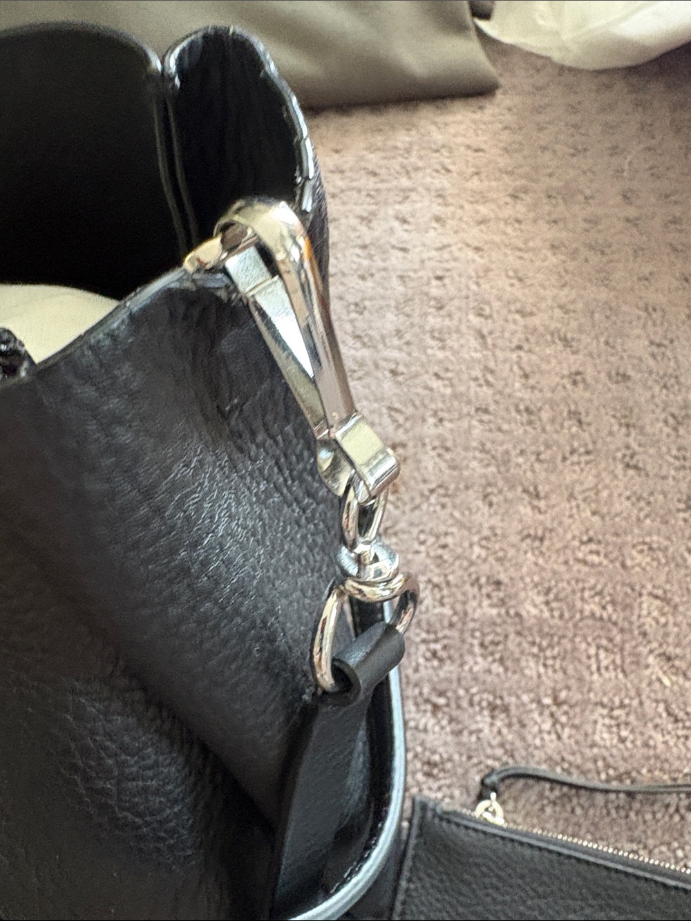 Balenciaga Black Pebbled Leather Drawstring bag with Pouch - Picture 5 of 5